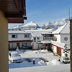 Lastovicka , With Mountain View ,free Parking And Few Steps To The Shop * Stará Lesná