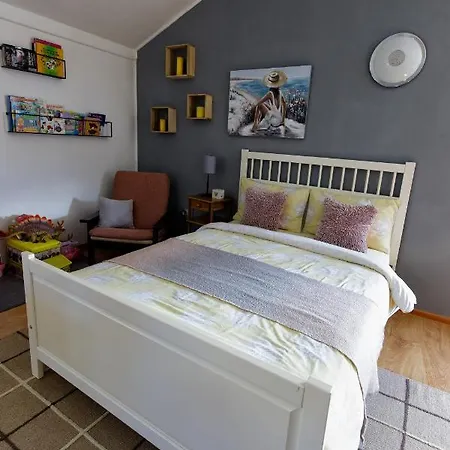 Lastovicka Apartment *