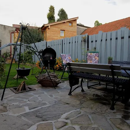 Lastovicka Stará Lesná