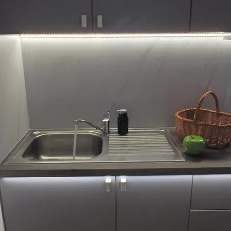 Lastovicka * Stará Lesná