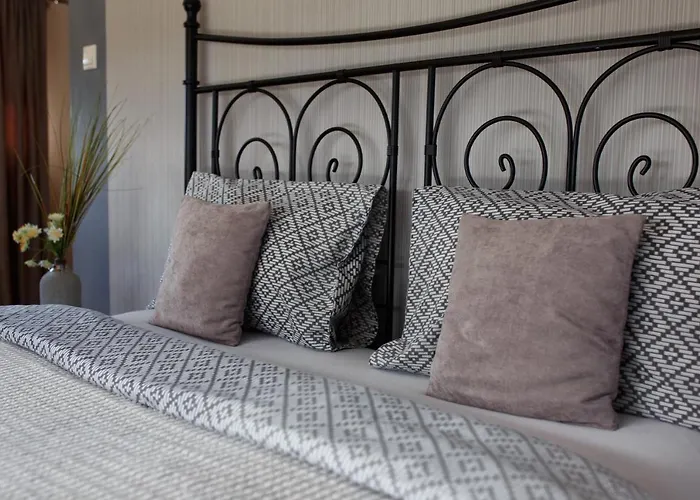 Lastovicka , With Mountain View ,free Parking And Few Steps To The Shop *